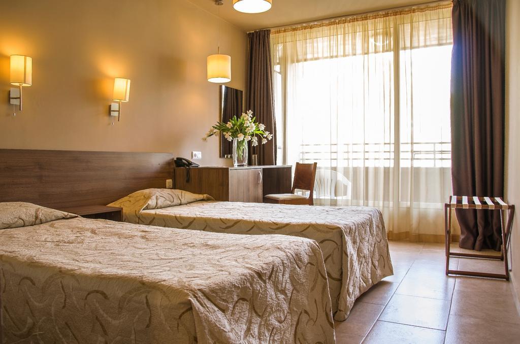 Hotel Gladiola ゴールデンサンド エクステリア 写真